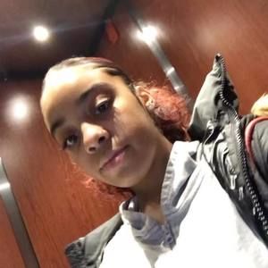 Meet your Posher, Táty